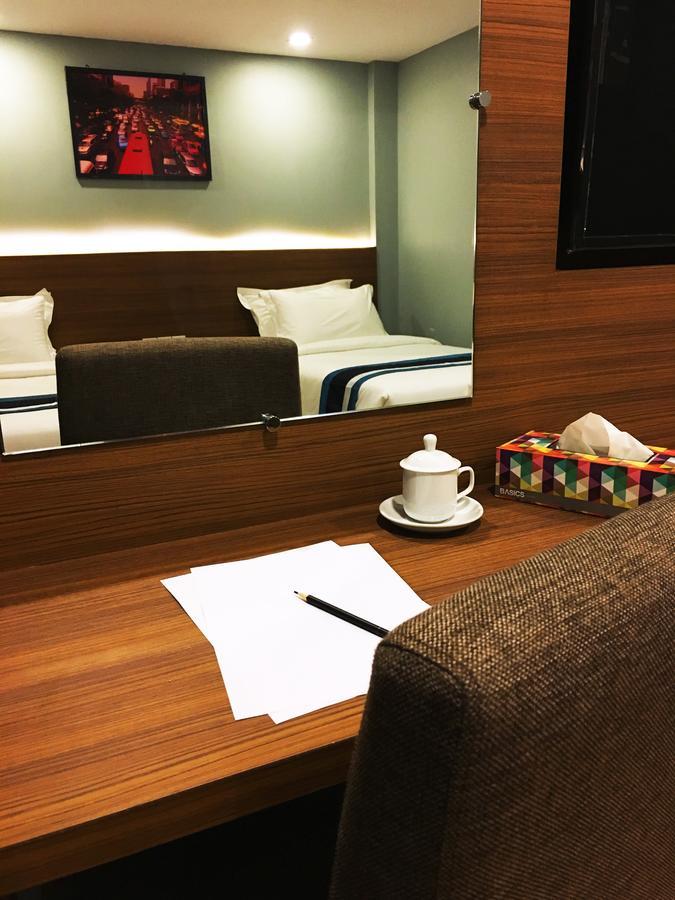 โรแรมอะซูเร Hotel ย่างกุ้ง ภายนอก รูปภาพ