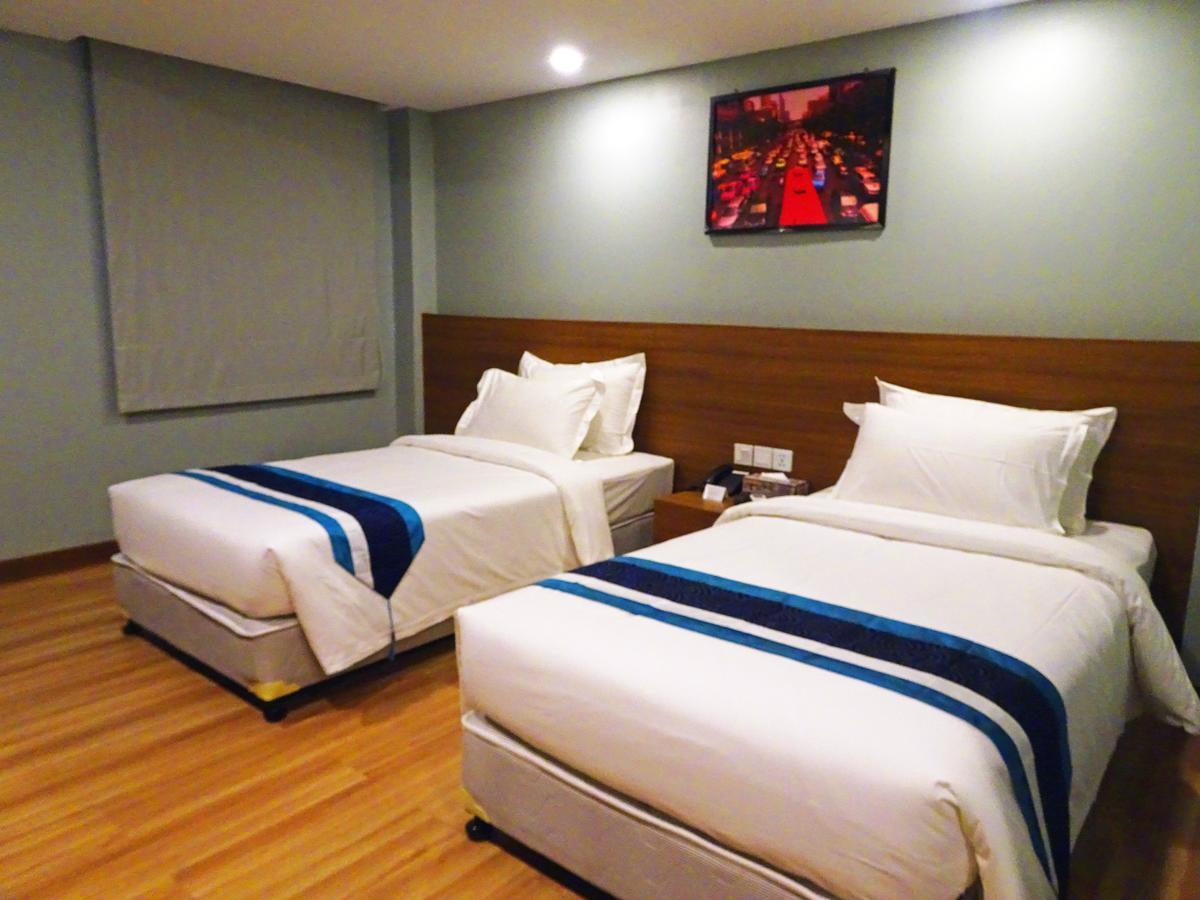 โรแรมอะซูเร Hotel ย่างกุ้ง ภายนอก รูปภาพ